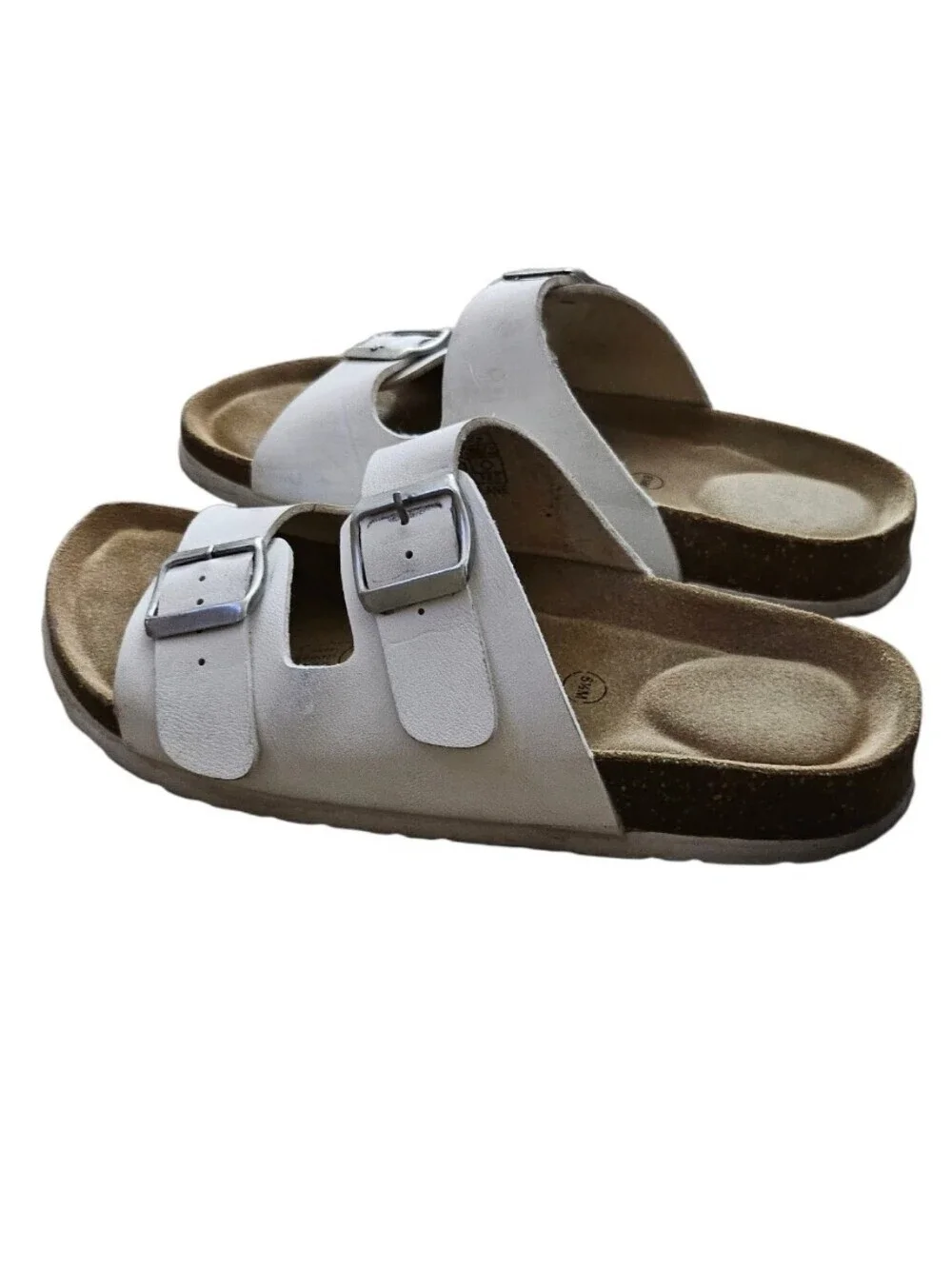 Cushionaire SZ6.5 White Lane Cork Footbed Double Buckle Strap Sandals